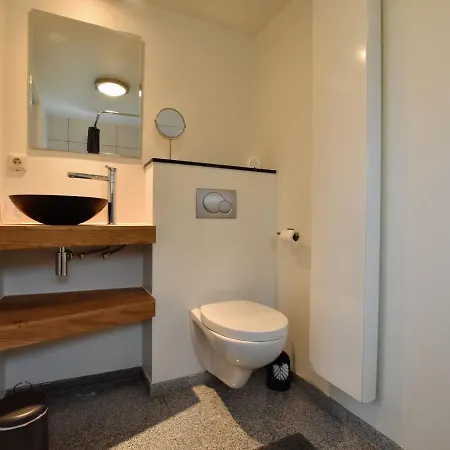 Modern Holiday Near With Hill View Klimmen