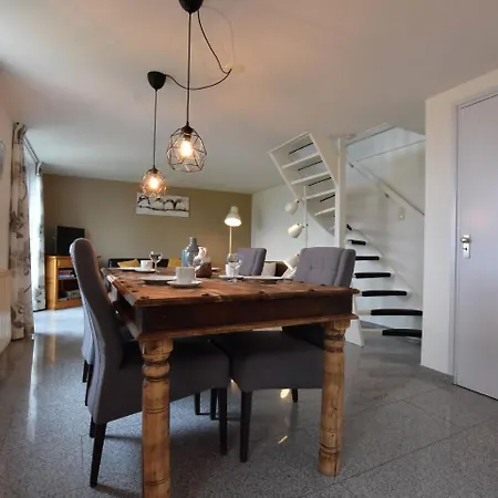Modern Holiday Near With Hill View Klimmen